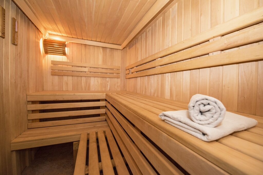 sauna lounaskeskussta